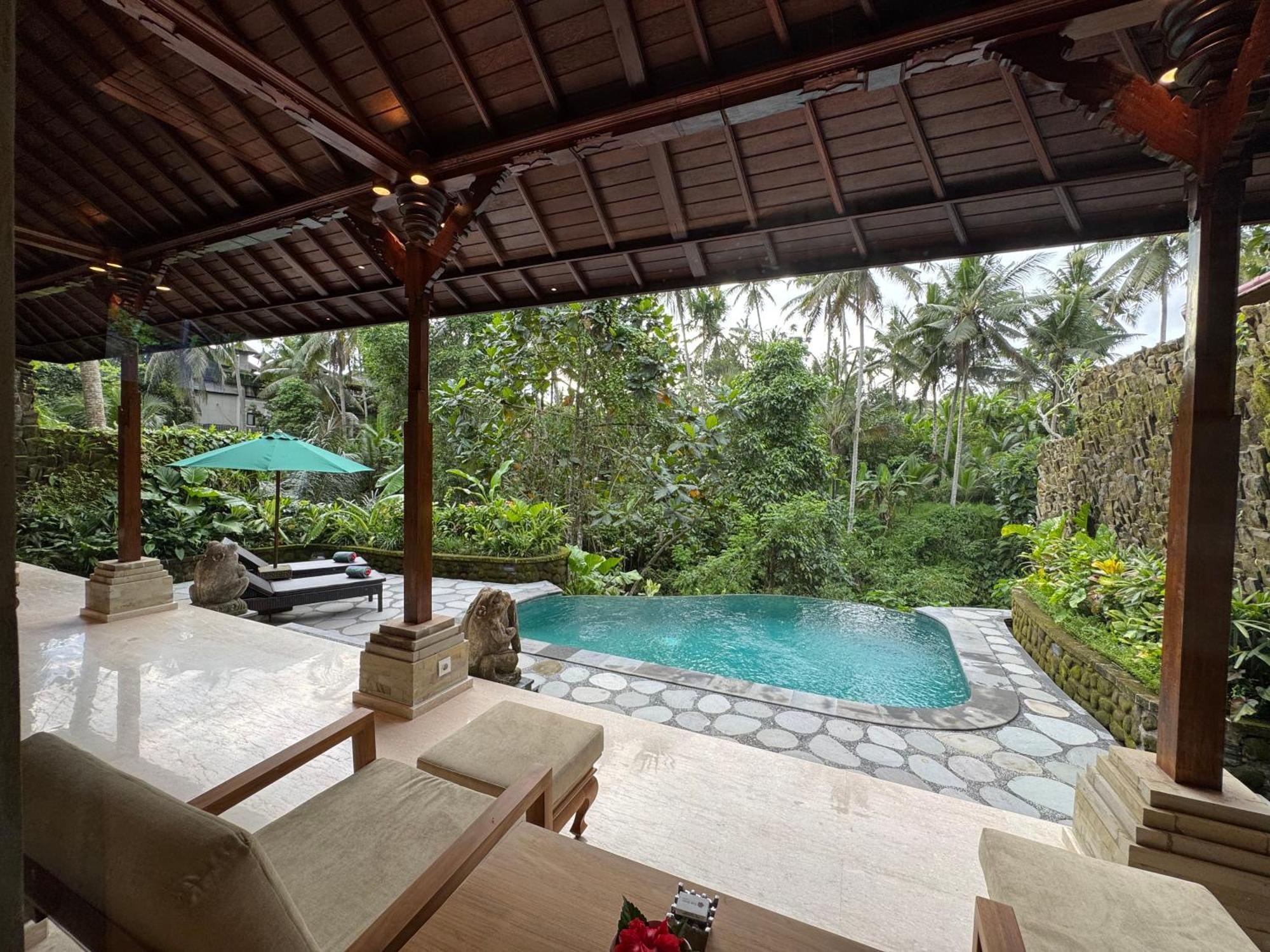 Sakti Garden & 4*